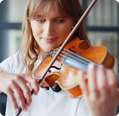 Violin student